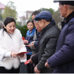 走访慰问贫困户 春节关怀暖人心